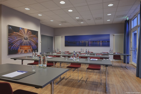 Holiday Inn Express DUSSELDORF - CITY NORTH (Düsseldorf)